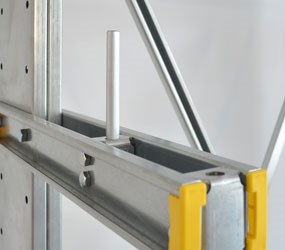 Cantilever de Carga Ligeira - Divisórias